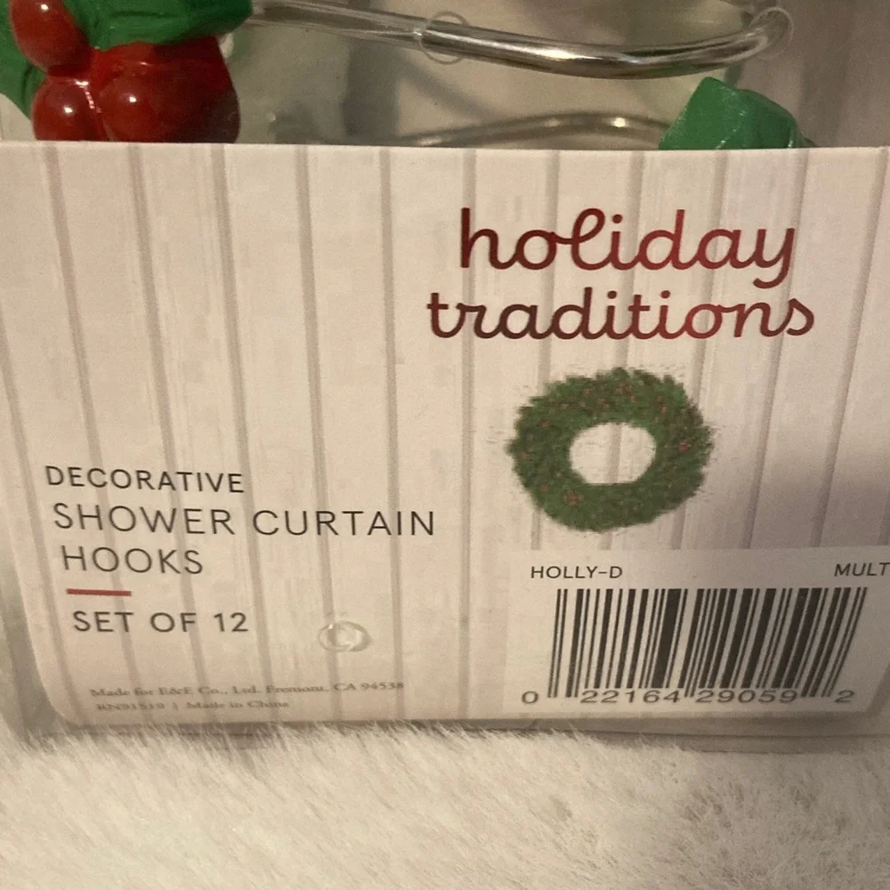 Holiday Traditions Decorative Shower Curtain Hooks